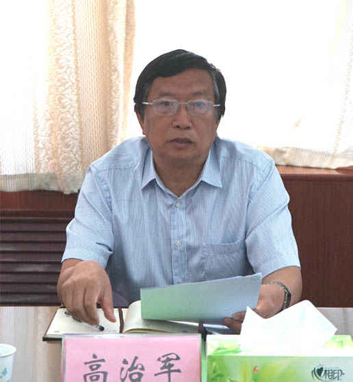 省委高校工委专职委员高治军在会上发表讲话