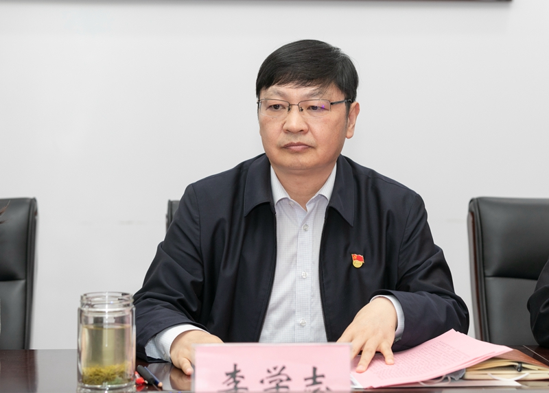 校长李学志致辞